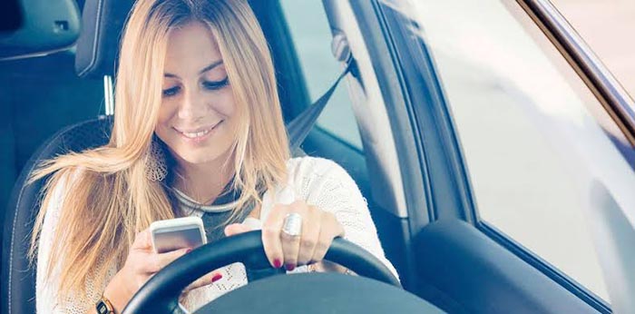 7 razones para no usar el celular al manejar