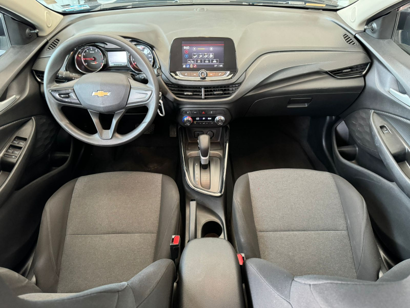 Chevrolet Onix 4 pts. LS, 1.0T, TM5, a/ac., BA, R-15 2021