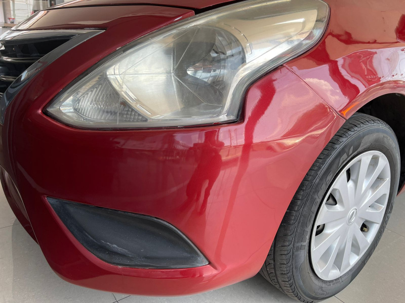 Nissan Versa 4 pts. Sense, TM5, a/ac., VE. 2018
