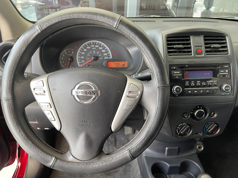 Nissan Versa 4 pts. Sense, TM5, a/ac., VE. 2018