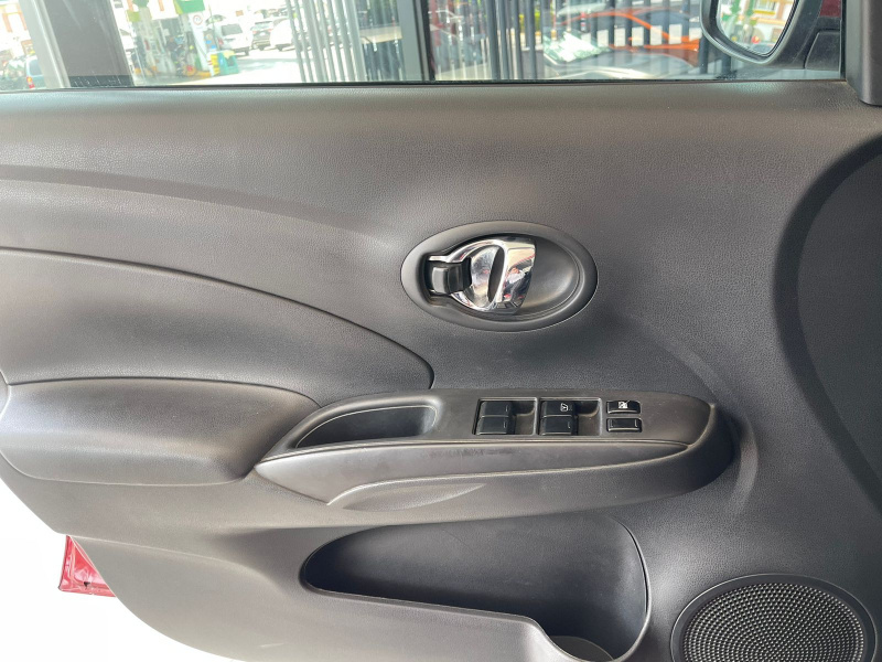 Nissan Versa 4 pts. Sense, TM5, a/ac., VE. 2018