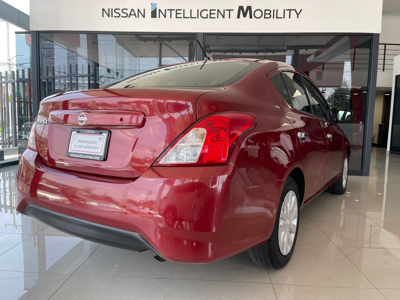 Nissan Versa 4 pts. Sense, TM5, a/ac., VE. 2018