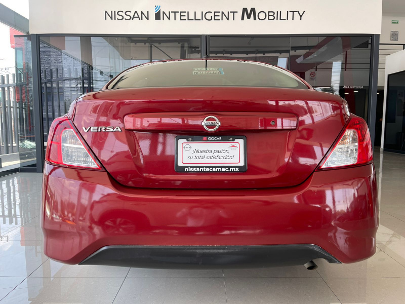 Nissan Versa 4 pts. Sense, TM5, a/ac., VE. 2018