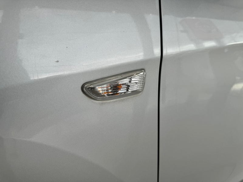 Chevrolet Aveo 4 pts. LS, TM5, a/ac., R-14 2019