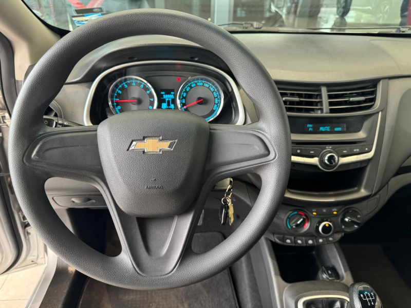 Chevrolet Aveo 4 pts. LS, TM5, a/ac., R-14 2019