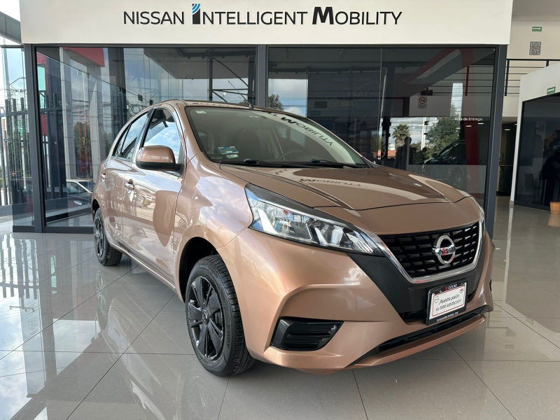 Nissan March 5 pts. HB Sense, TM5, a/ac., R-14 (cambio de línea) 2021