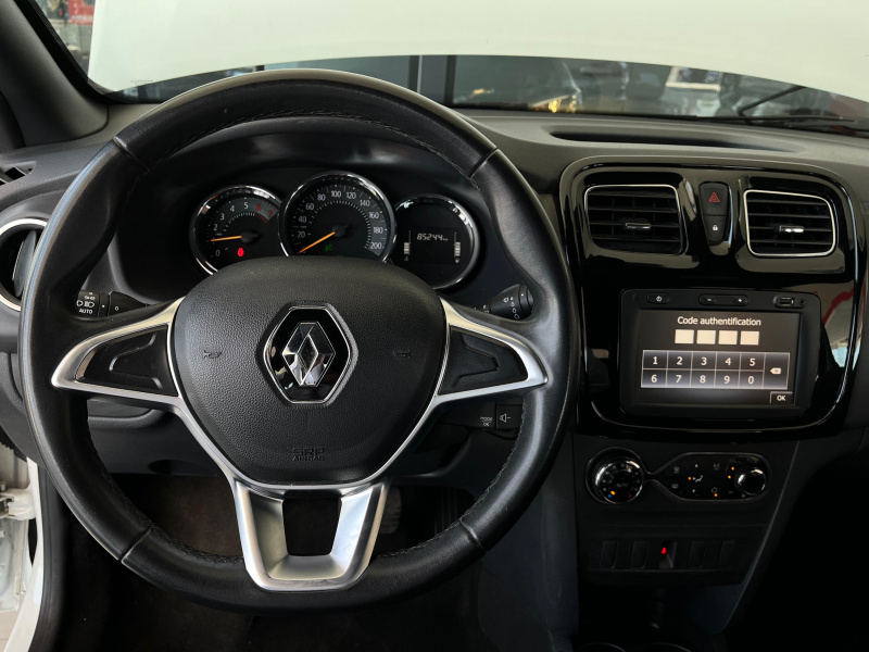 Renault Logan 4 pts. Intens, 1.6l, TM5, RA-16 (línea nueva) 2023