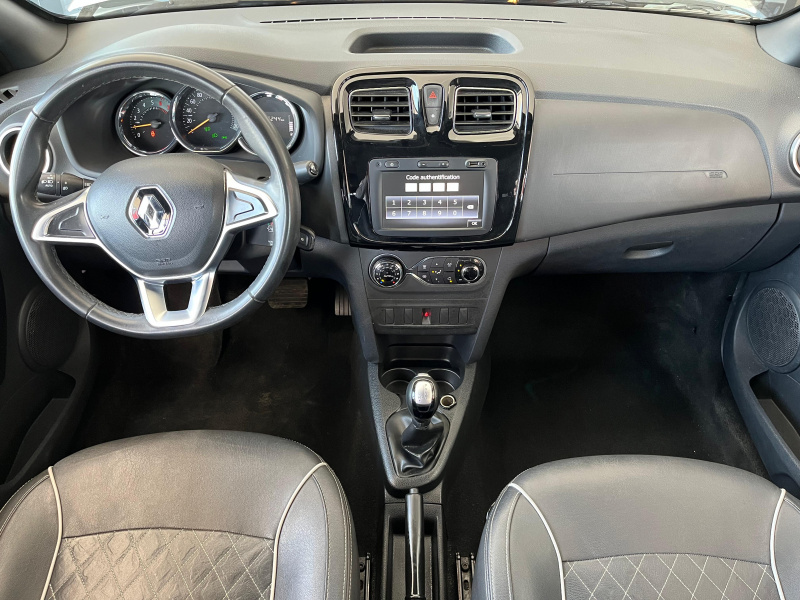 Renault Logan 4 pts. Intens, 1.6l, TM5, RA-16 (línea nueva) 2023