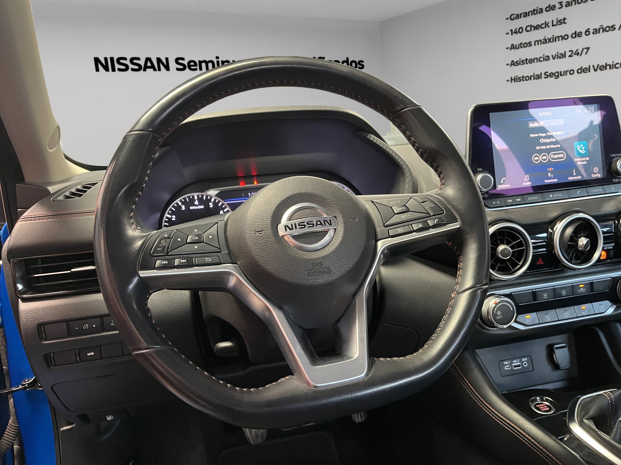 Nissan Sentra 4 pts. SR, TM6, a/ac., QC, s. Bose, f. led, RA-18 2021