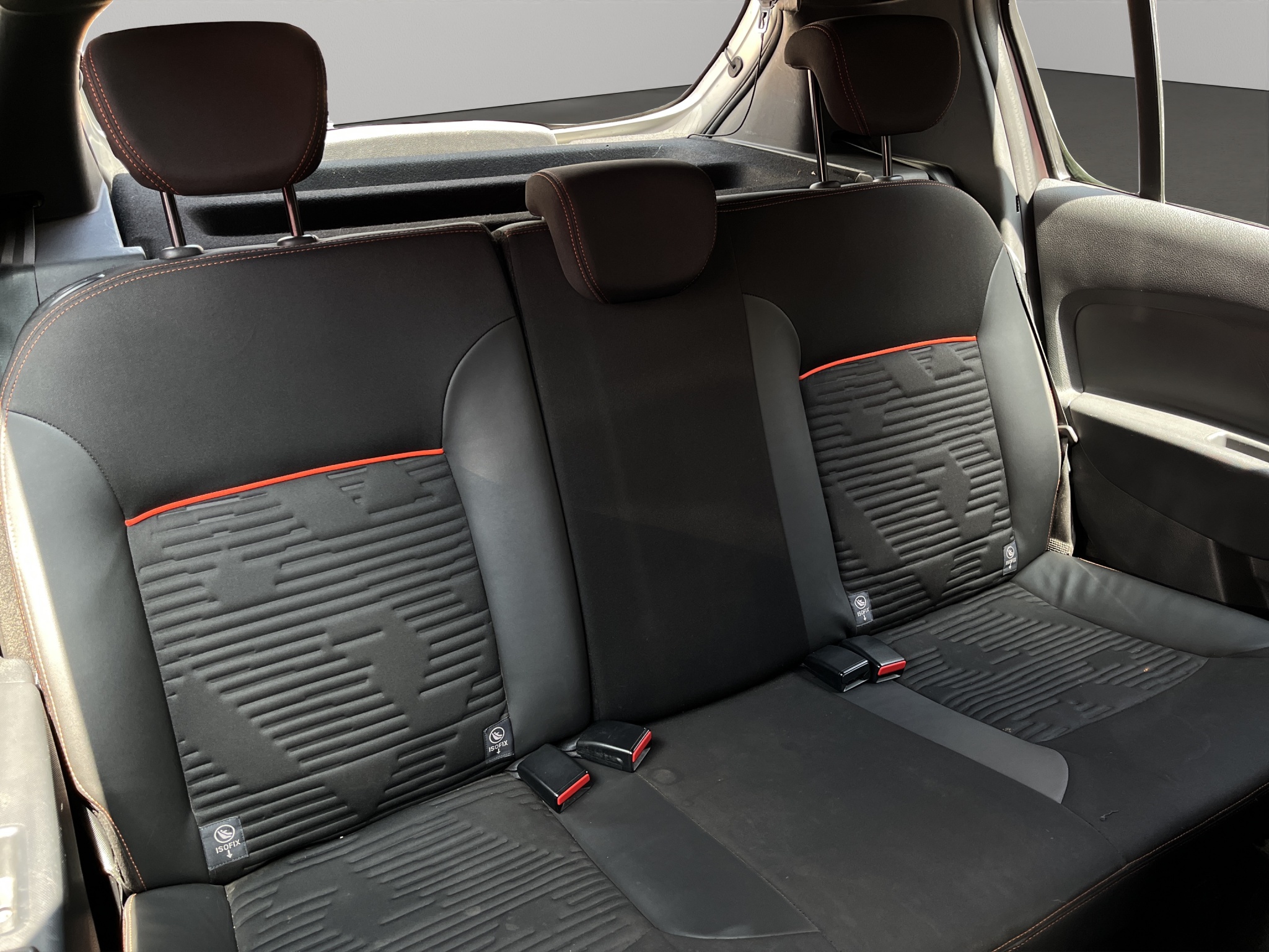 Renault Sandero y Stepway STEPWAY INTENS CVT 2024