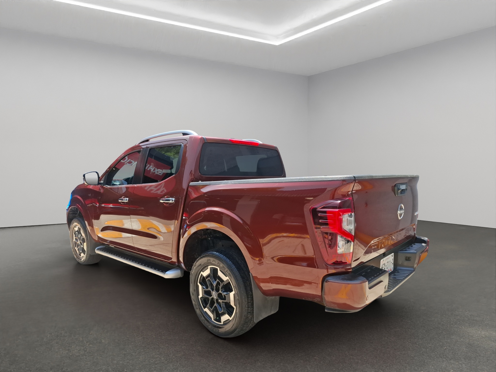 Nissan Comerciales Frontier y NP 300 Frontier Pick-Up 4 pts. Frontier Platinum LE, Doble Cab., L4, 2.5l, TA, a/ac., piel, f. led, RA-18 2023