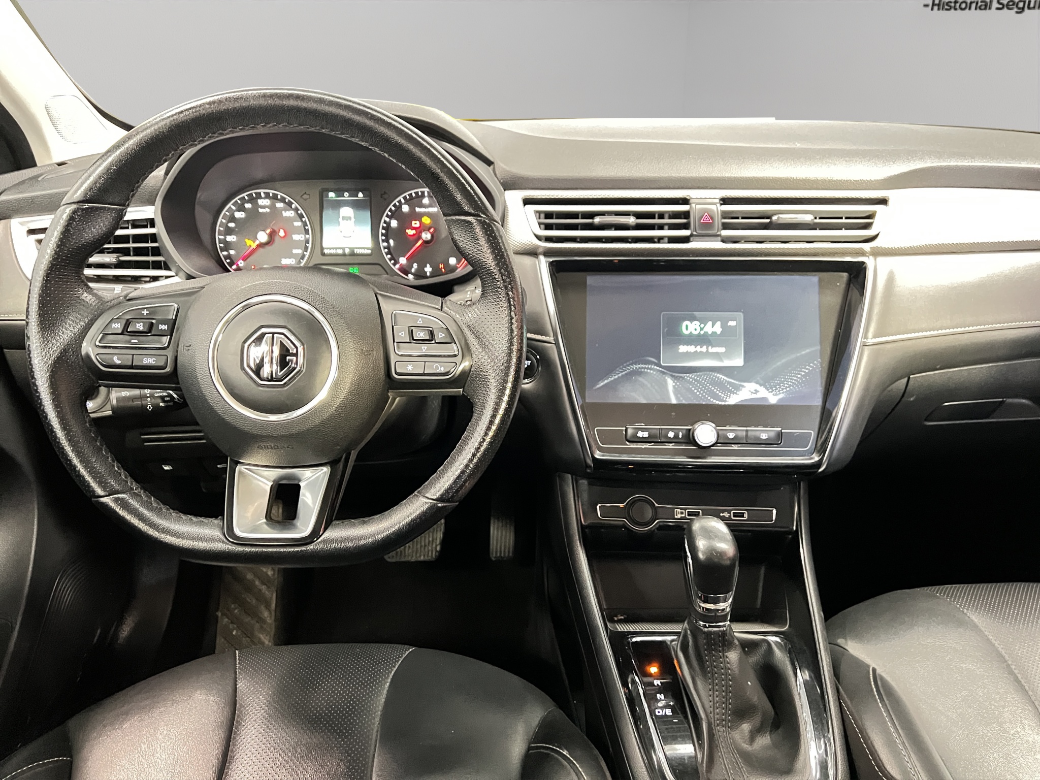 MG MG5 4 pts. Excite, 1.5l, AT8, VE, piel, RA-16 2023