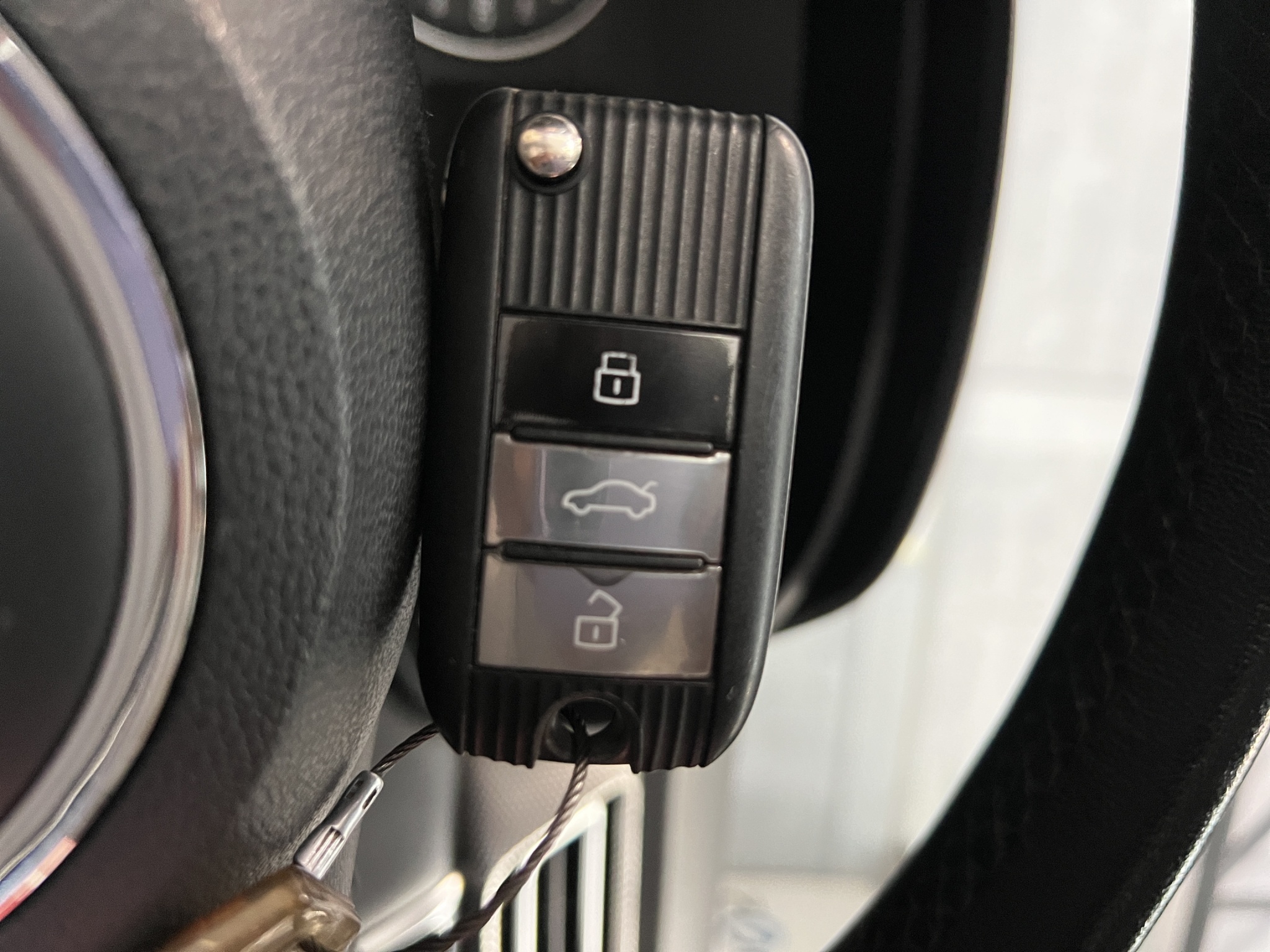 MG MG5 4 pts. Excite, 1.5l, AT8, VE, piel, RA-16 2023