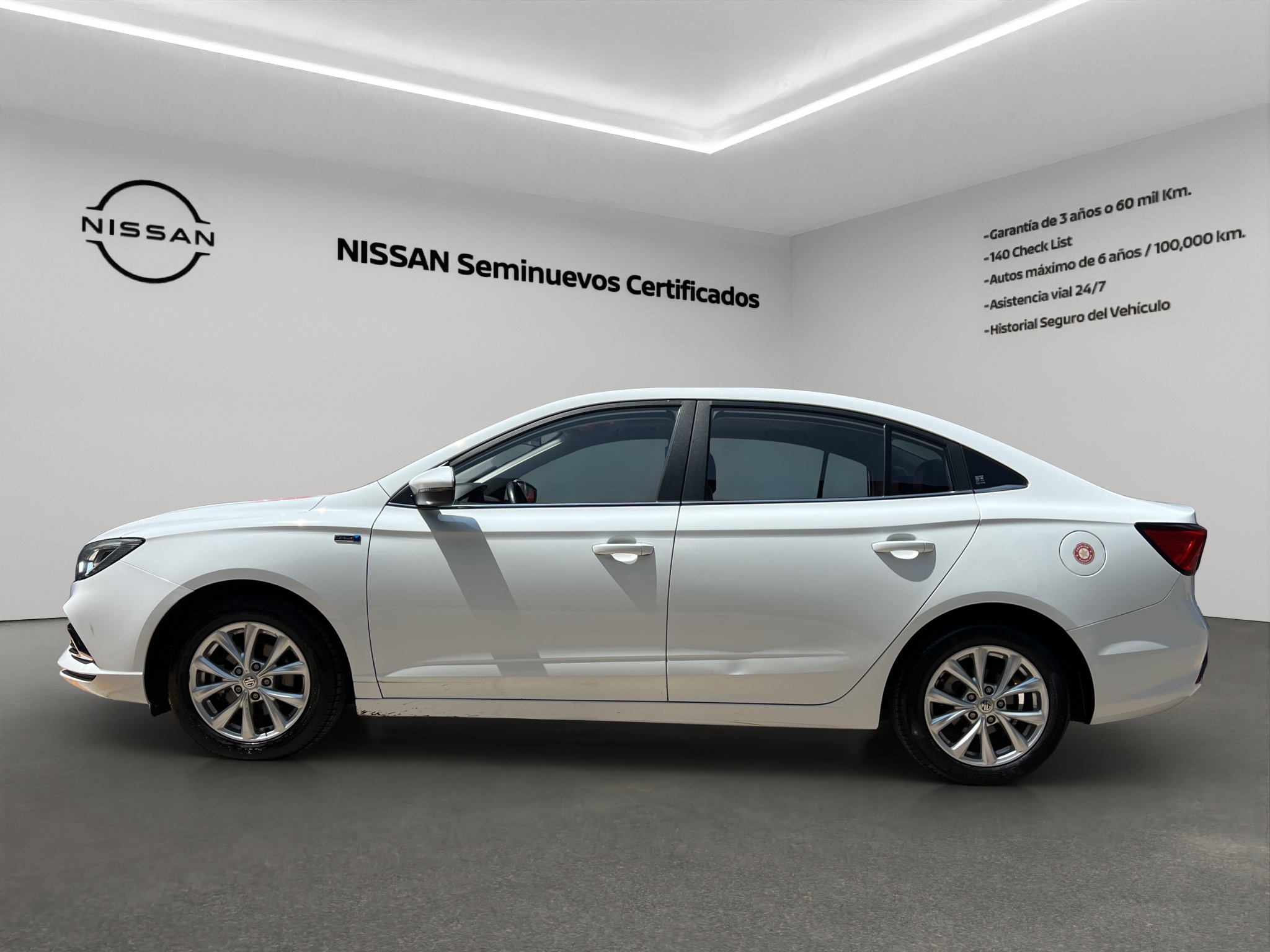 MG MG5 4 pts. Excite, 1.5l, AT8, VE, piel, RA-16 2023