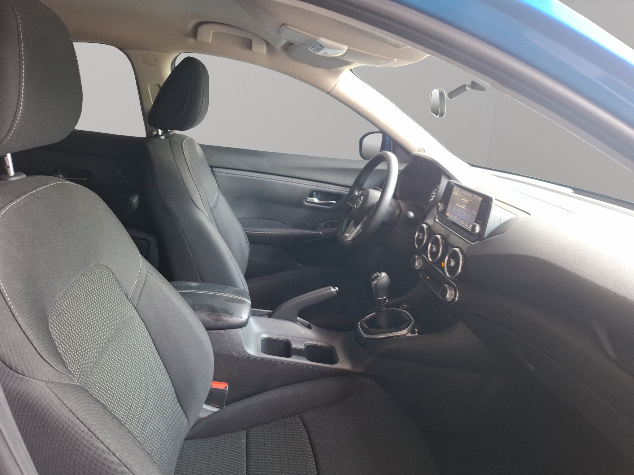 Nissan Sentra 4 pts. Sense, TM6, a/ac., RA-16 2023