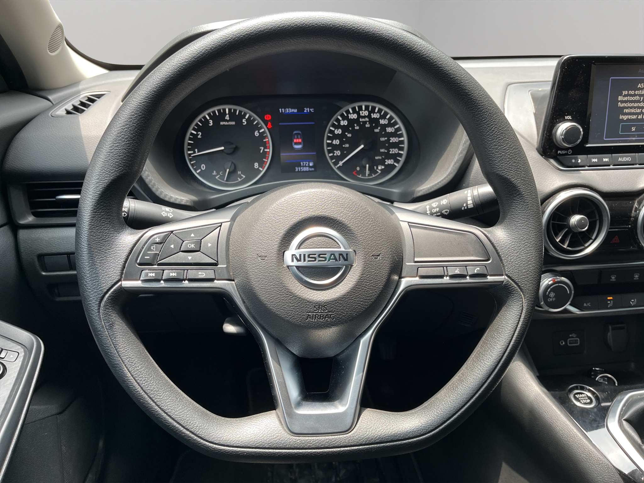 Nissan Sentra 4 pts. Sense, TM6, a/ac., RA-16 2023