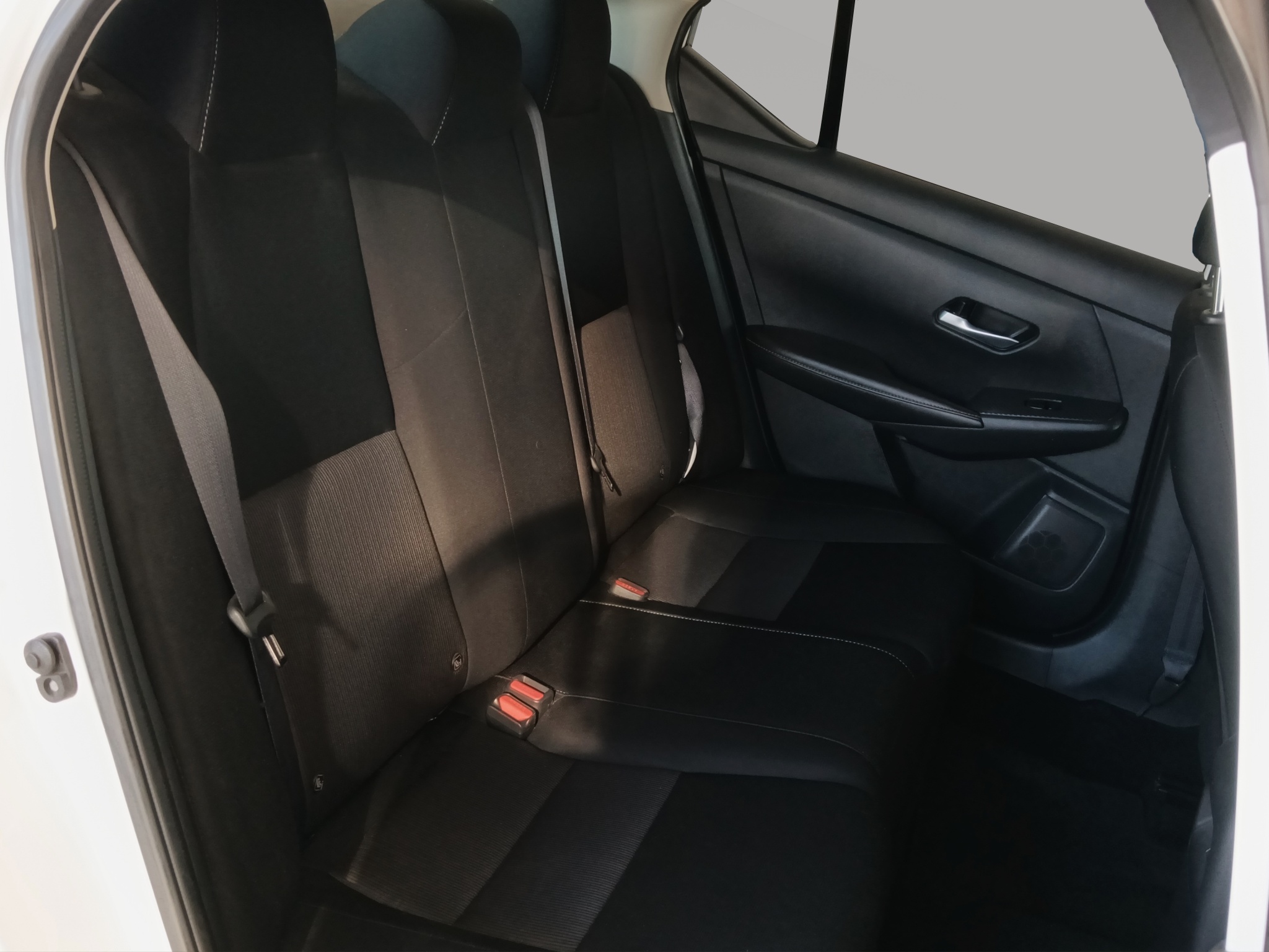 Nissan Sentra 4 pts. Advance, TM6, a/ac., f. niebla, RA-16 2023