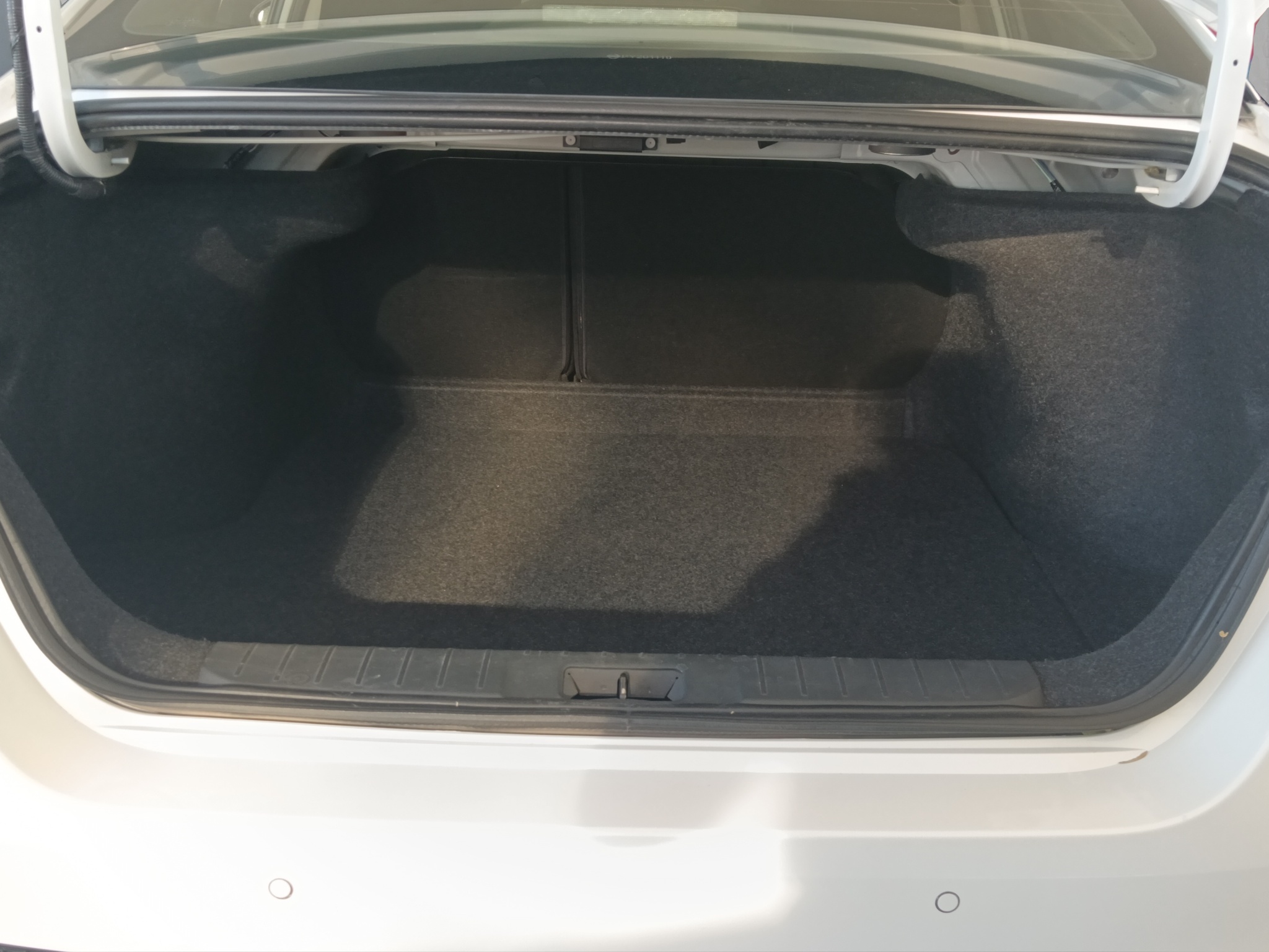 Nissan Sentra 4 pts. Advance, TM6, a/ac., f. niebla, RA-16 2023