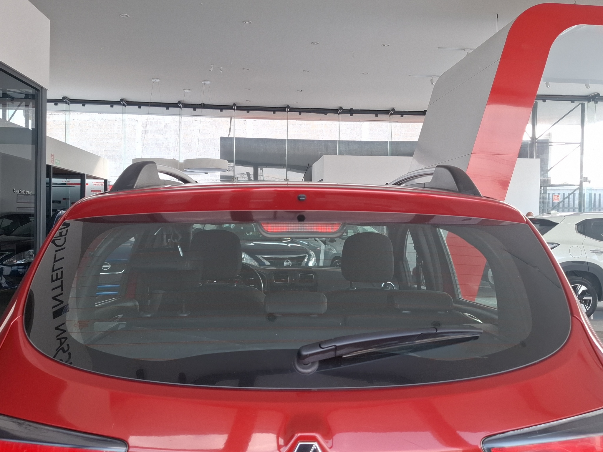 Renault Sandero y Stepway 5 pts. HB Stepway Intens, 1.6l, TM5, a/ac. Aut., VE, GPS, RA-16 2023