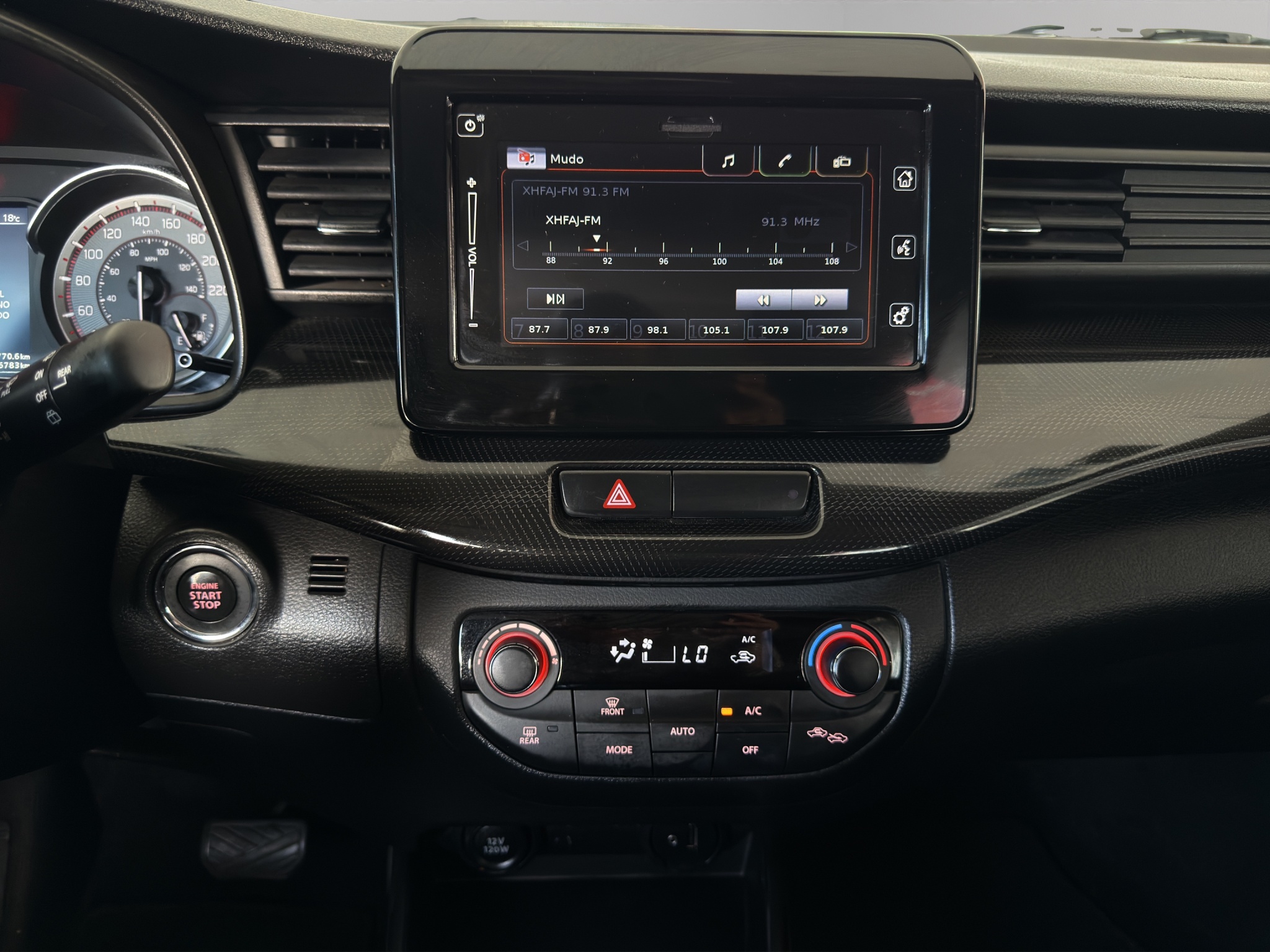 Suzuki Ertiga Minivan ERTIGA XL7 GLX A/T 4VEL 1.5LT 4 2023