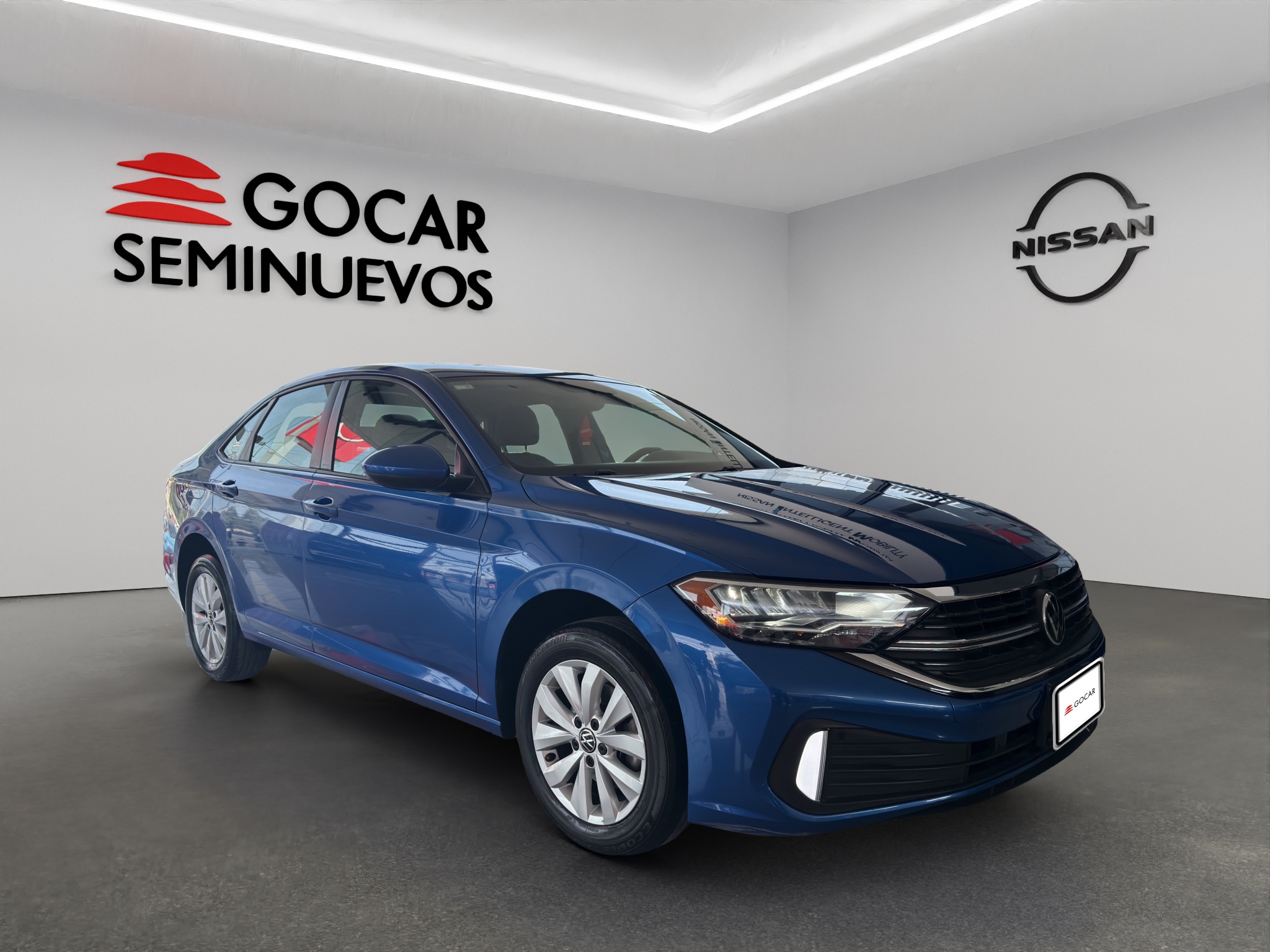 Volkswagen Jetta A7 4 pts. Confortline, 1.4T, TA, RA-16 (línea anterior) 2024