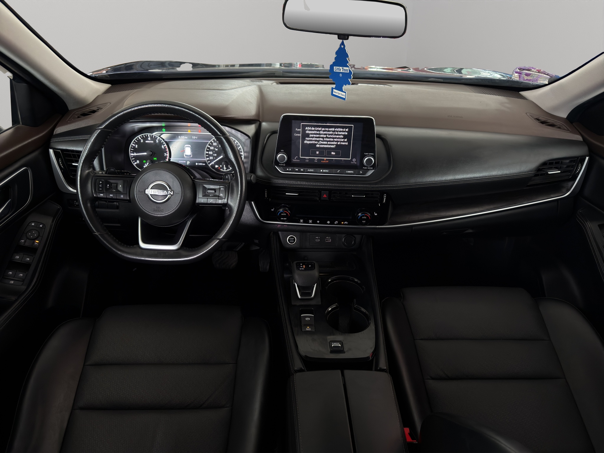 Nissan X-Trail 5 pts. Exclusive, TA, piel, RA-18 2024