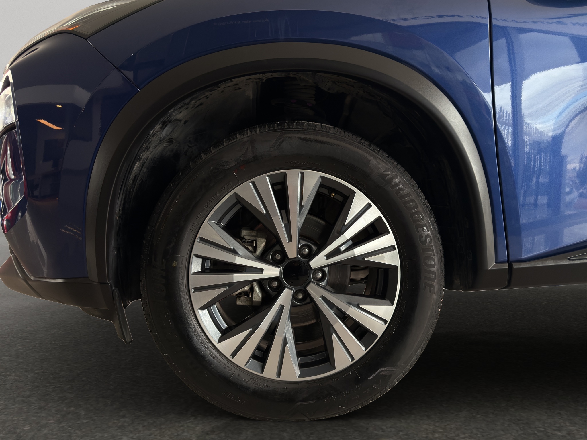 Nissan X-Trail 5 pts. Exclusive, TA, piel, RA-18 2024