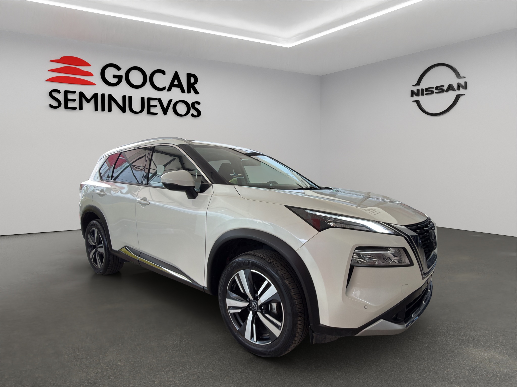 Nissan X-Trail  PLATINUM PLUS CVT 2.2 LTS 2 ROW 2024