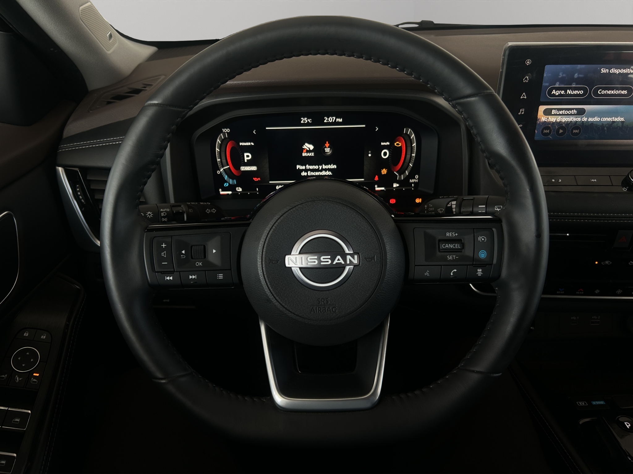 Nissan X-Trail  5 pts. Platinum Plus, TA, piel, QCP, GPS, ADAS, RA-19 2025