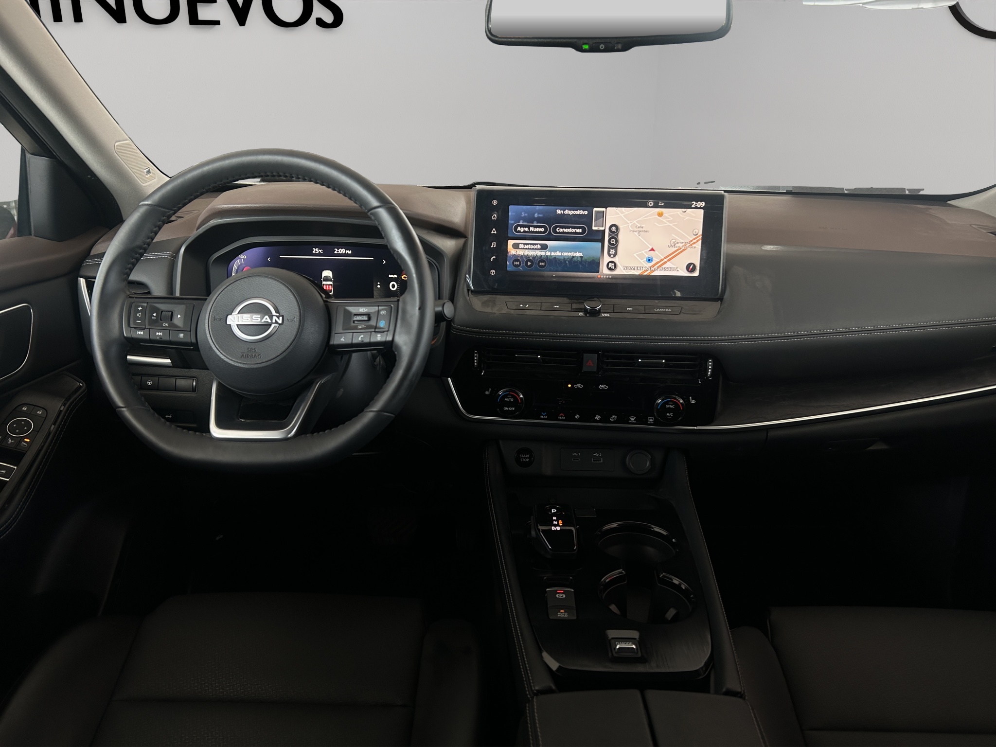 Nissan X-Trail  5 pts. Platinum Plus, TA, piel, QCP, GPS, ADAS, RA-19 2025
