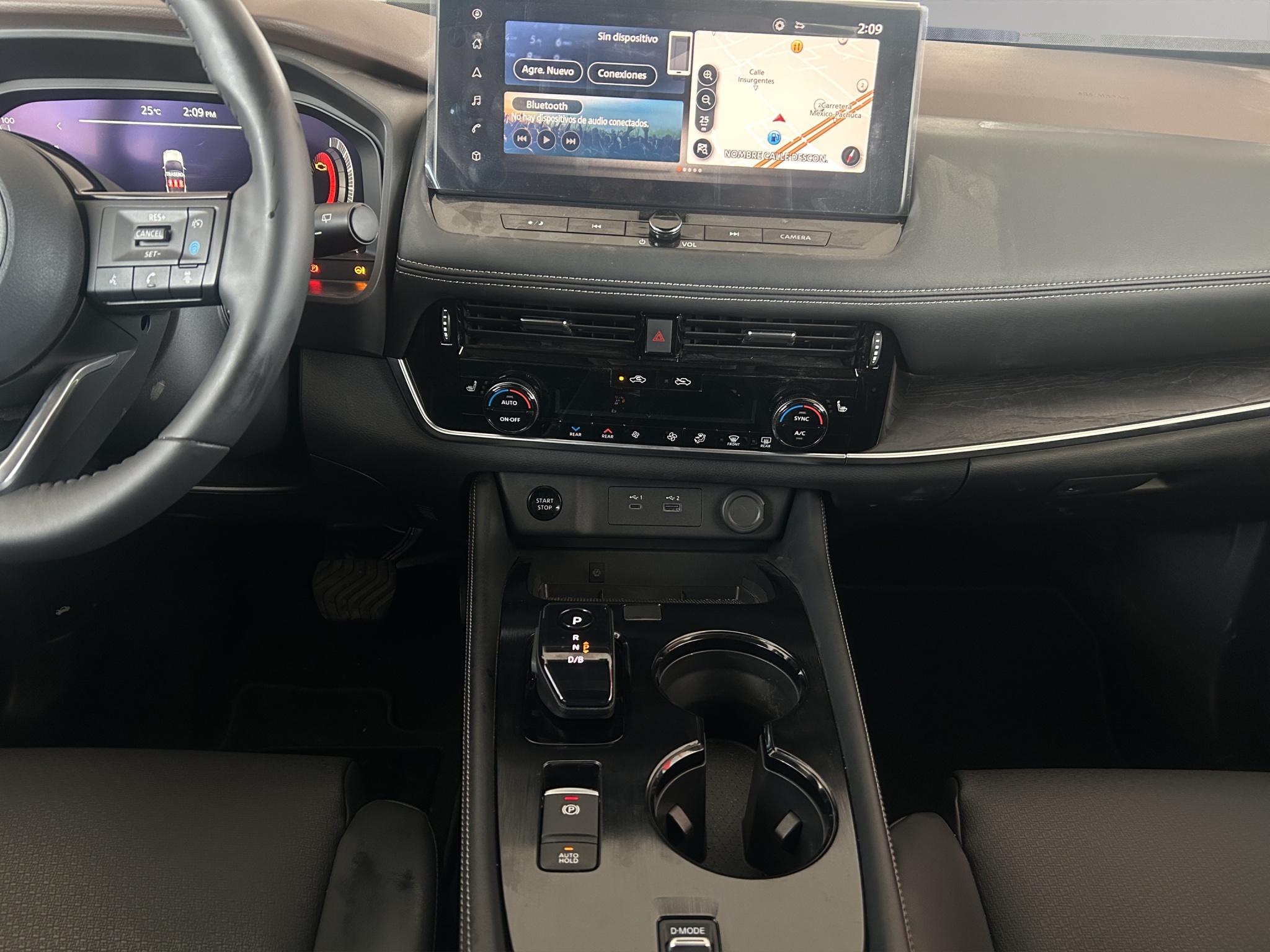 Nissan X-Trail  5 pts. Platinum Plus, TA, piel, QCP, GPS, ADAS, RA-19 2025
