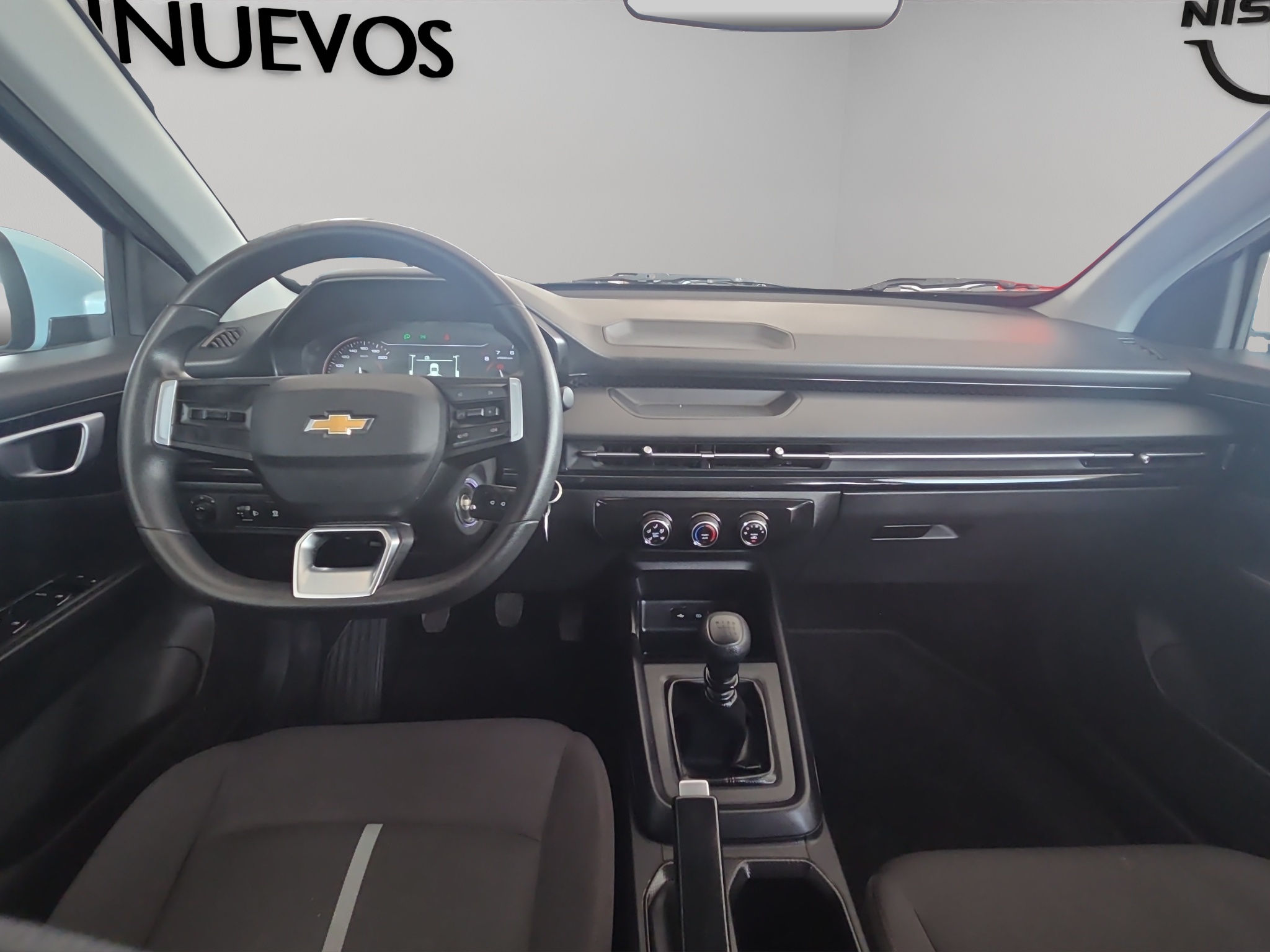 Chevrolet Aveo 5 pts. HB LS, 1.5l, TM6, a/ac., RA-15 (línea nueva) 2024