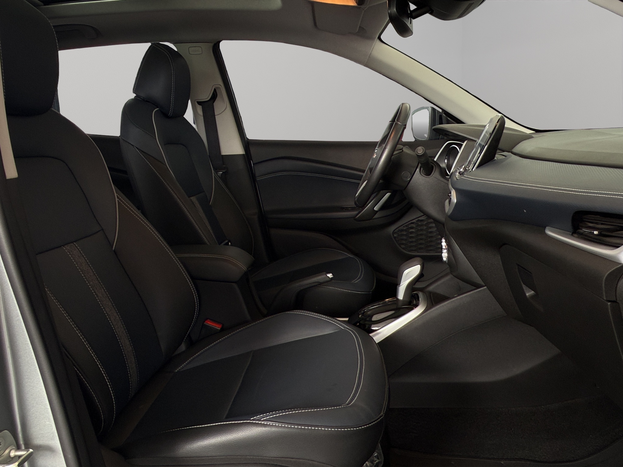 Chevrolet Tracker  5 pts. Premier, 1.2T, TA, piel, f. led, RA-17 bitono (cambio de línea) 2025