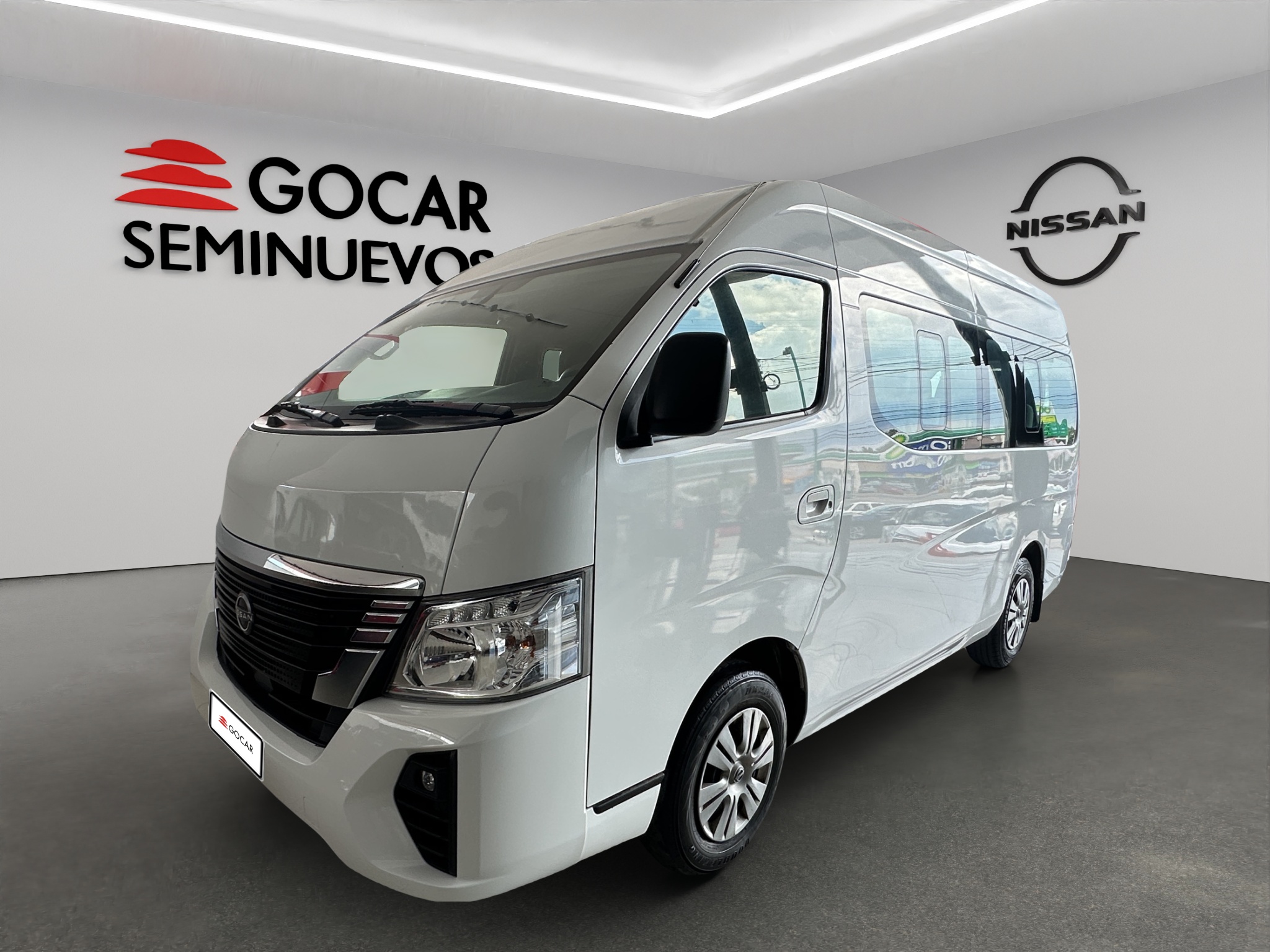 Nissan Urvan Pasajeros 2023