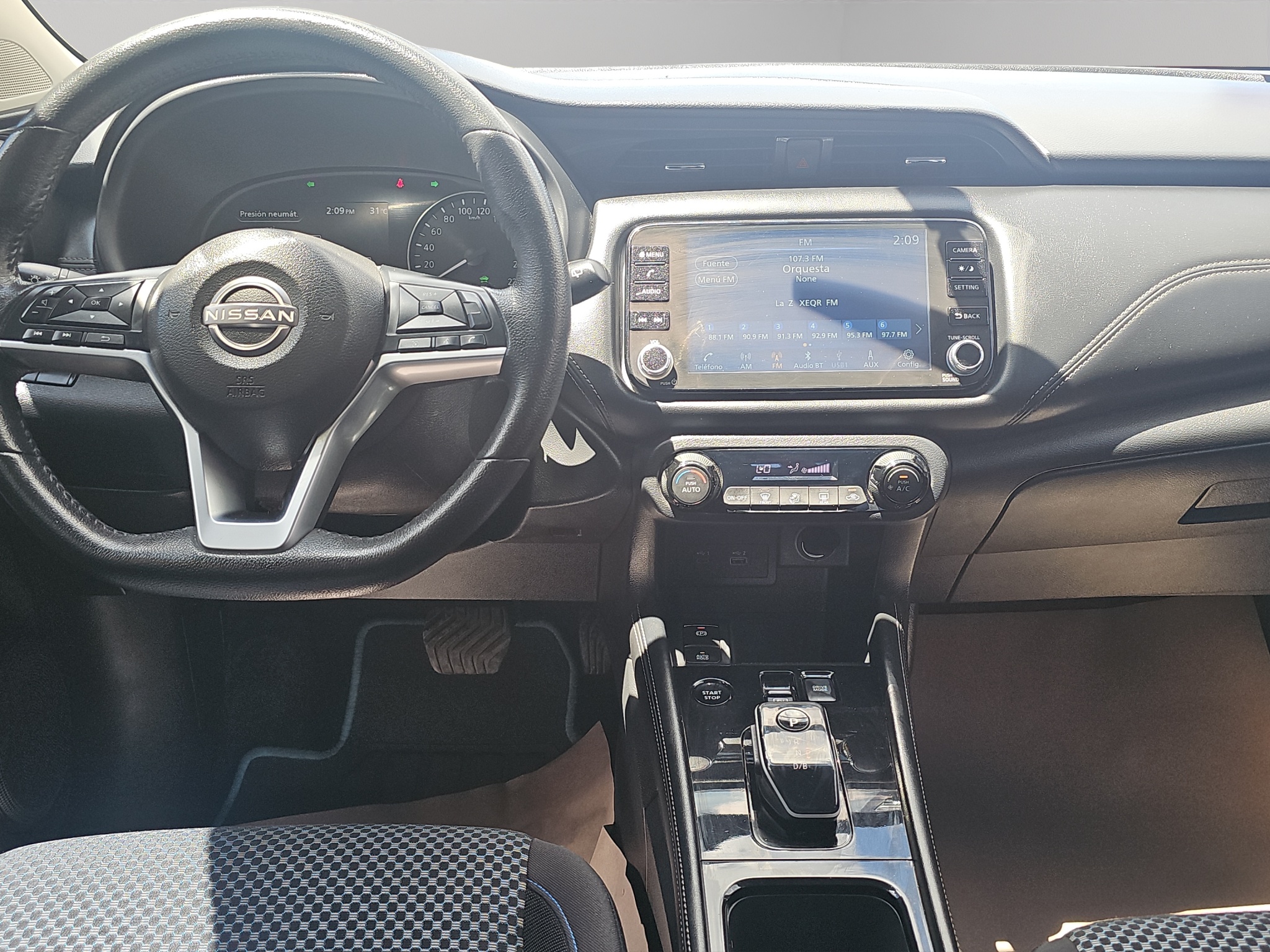 Nissan Kicks  5 pts. Advance e-Power, E-REV, TA, RA-17 (línea anterior) 2024