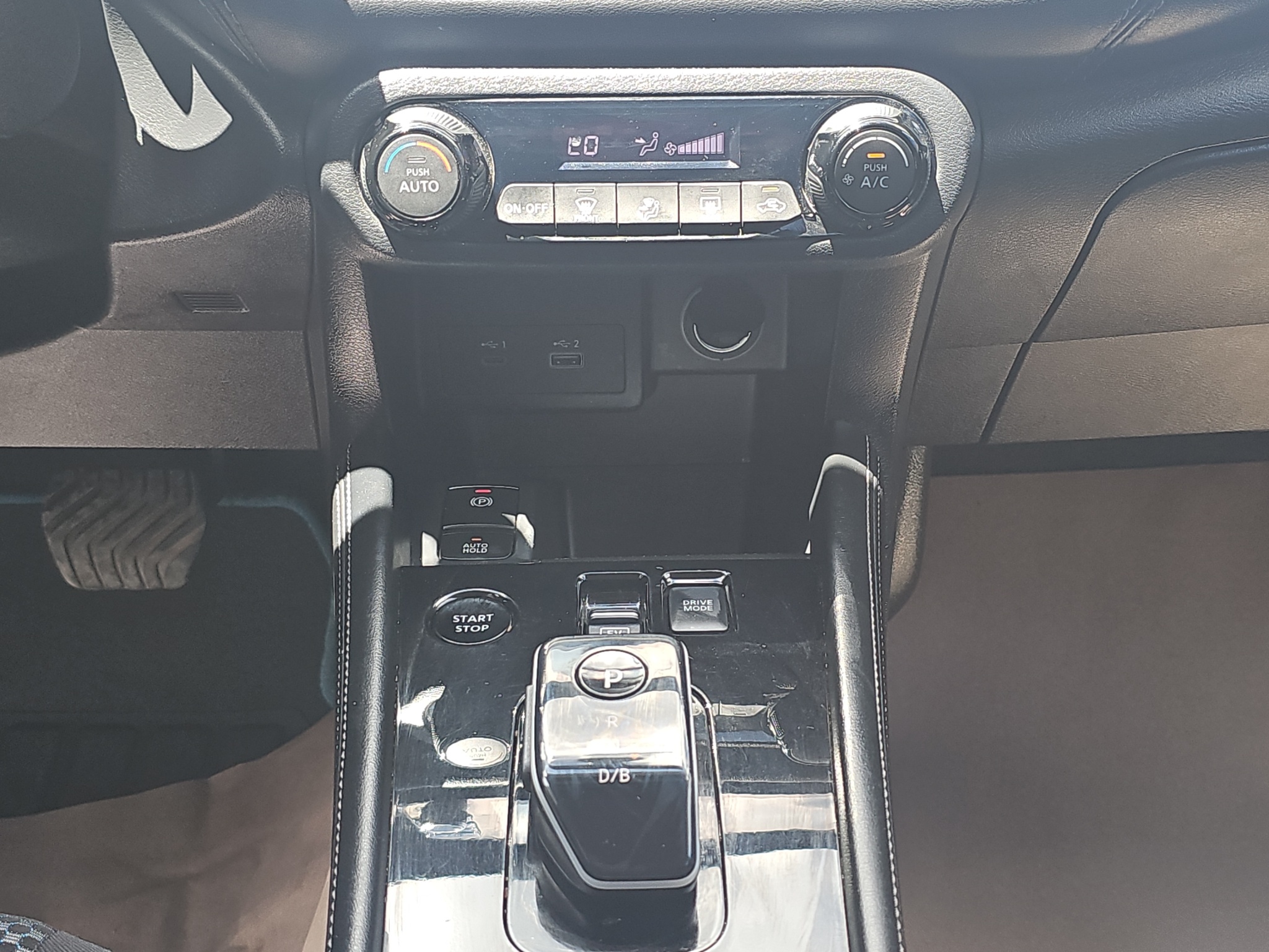 Nissan Kicks  5 pts. Advance e-Power, E-REV, TA, RA-17 (línea anterior) 2024