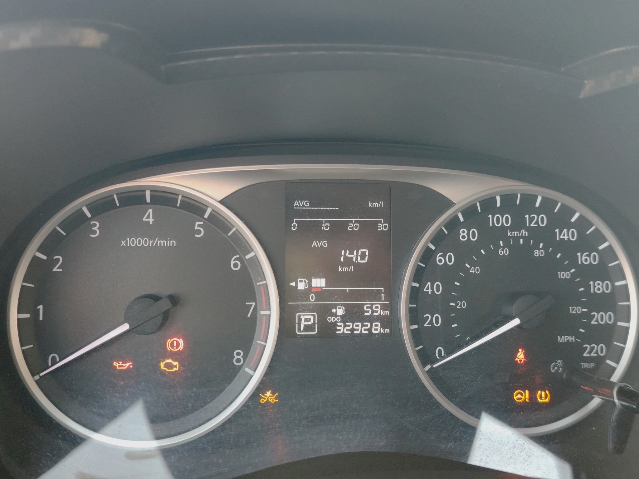 Nissan Versa SENSE CVT 2024