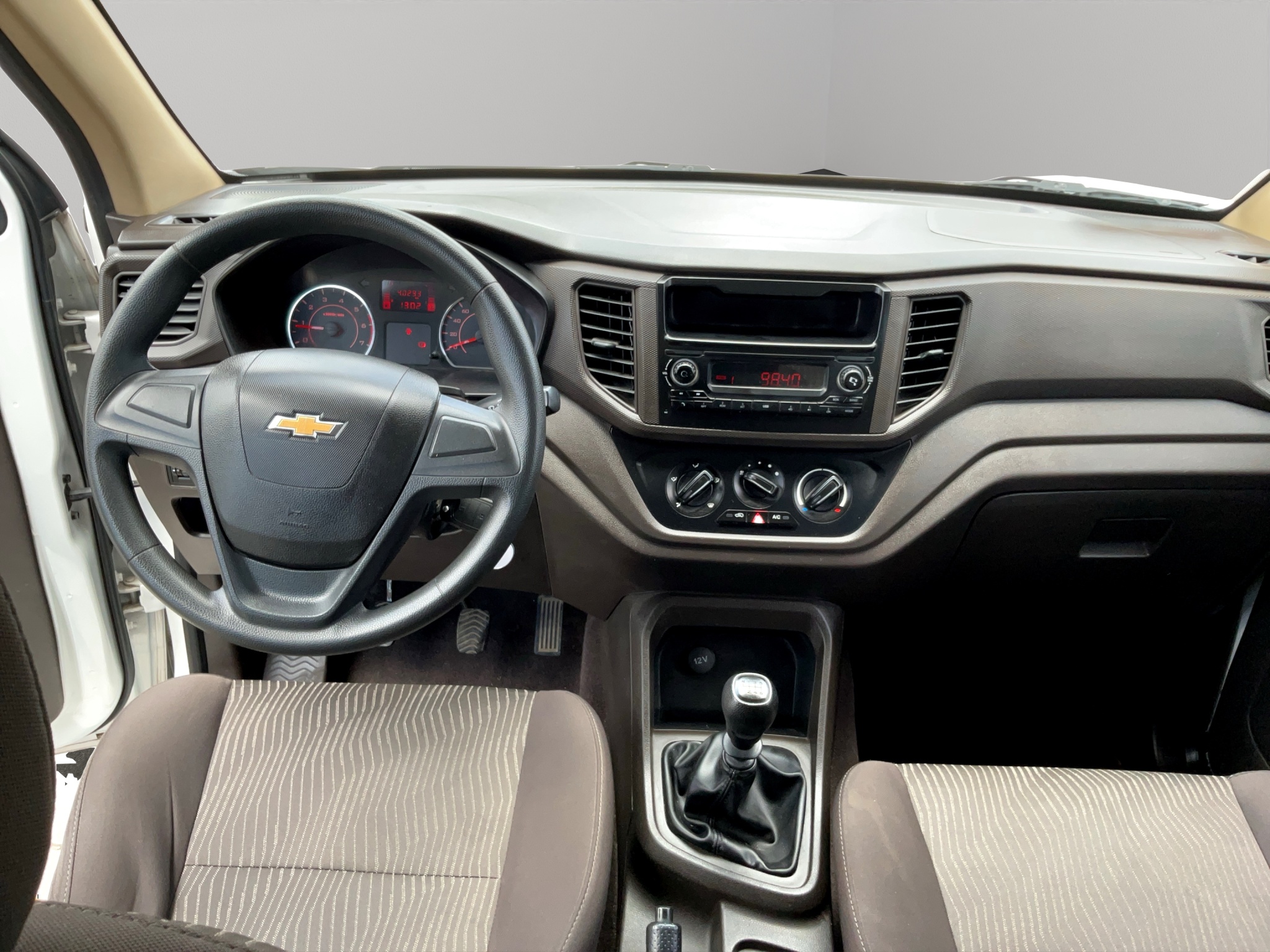 Chevrolet Comerciales Tornado Van Furgoneta 4 pts. LS, 1.5l, TM5, a/ac., RA-14 2024