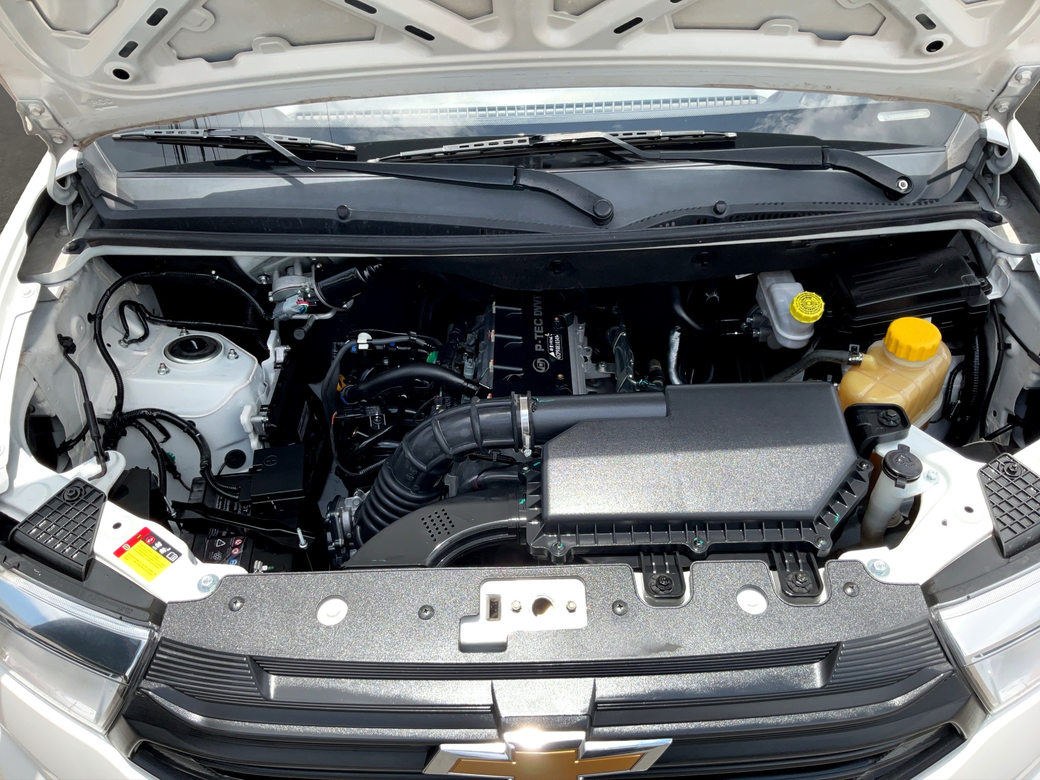 Chevrolet Comerciales Tornado Van Furgoneta 4 pts. LS, 1.5l, TM5, a/ac., RA-14 2024