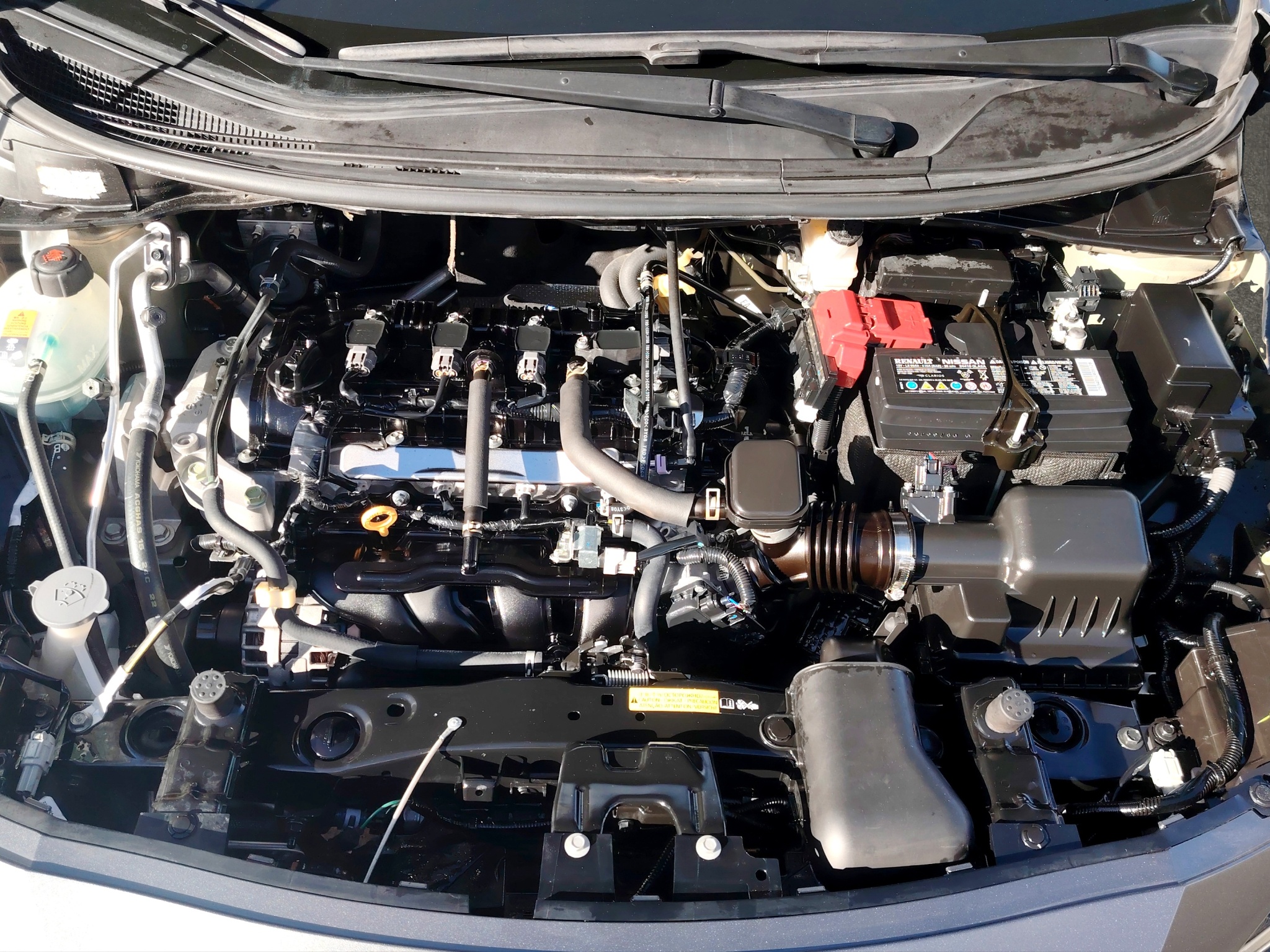 Nissan Versa SENSE CVT 2024