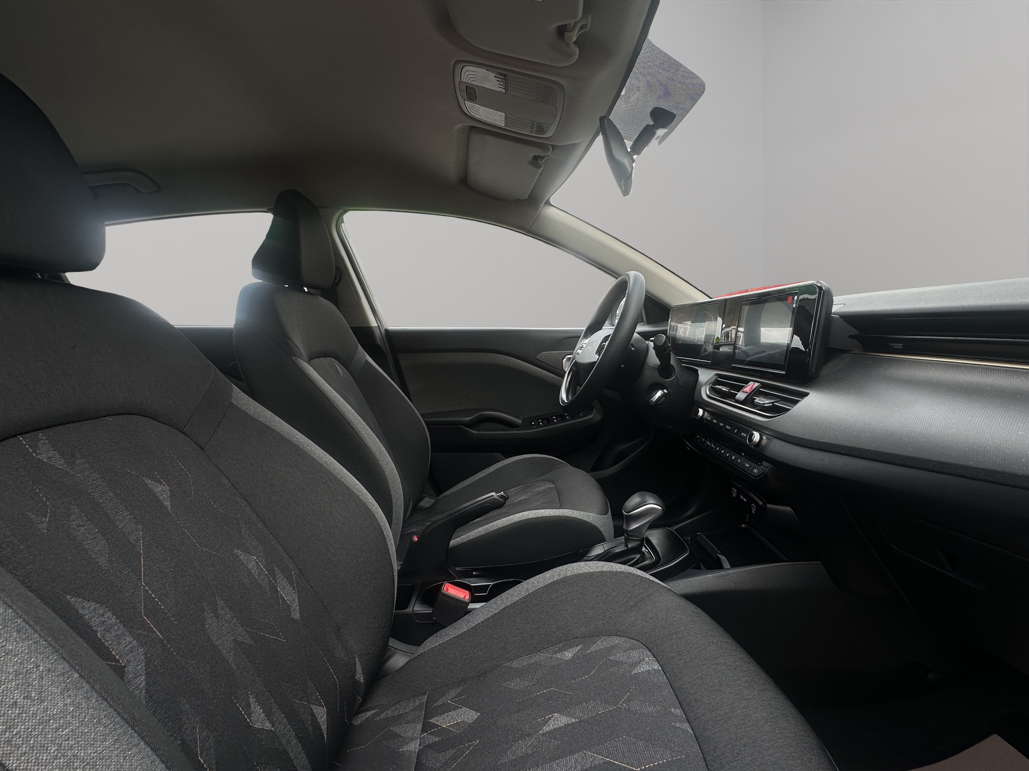 KIA K3 4 pts. L, 1.6l, TA, a/ac., R-15 2025