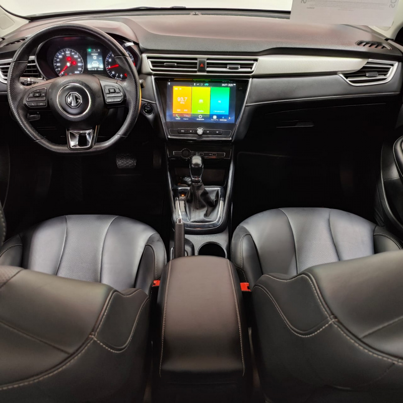 MG MG5 4 pts. Excite, 1.5l, TM5, VE, piel, RA-16 2023
