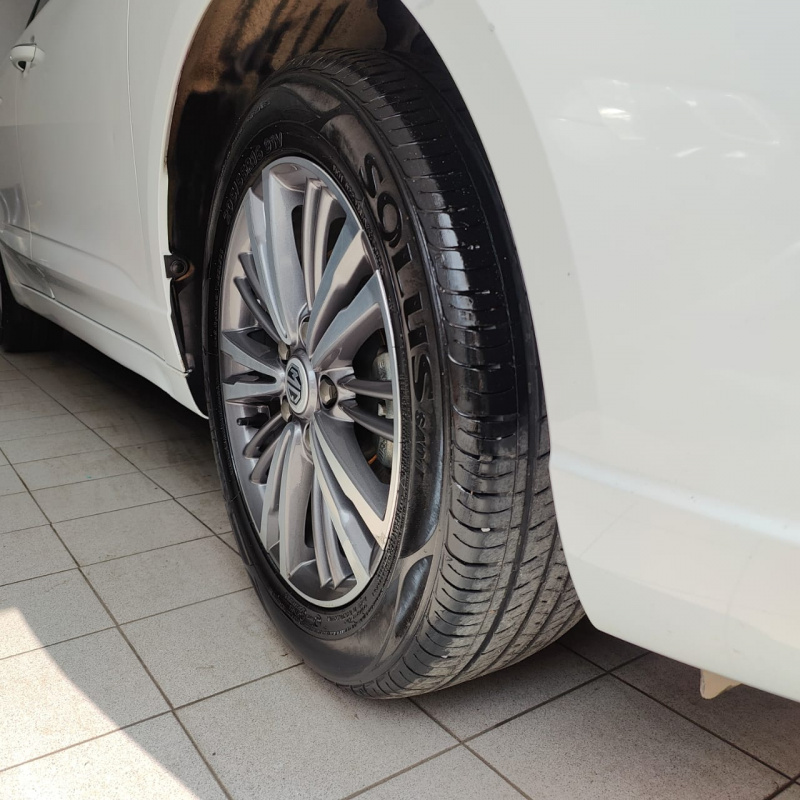 MG MG5 4 pts. Elegance, 1.5l, TM5, VE, piel, QC, RA-16 2024