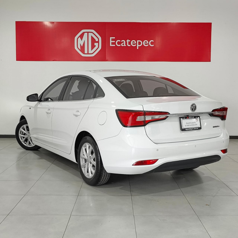 MG MG5 4 pts. Elegance, 1.5l, TM5, VE, piel, QC, RA-16 2024