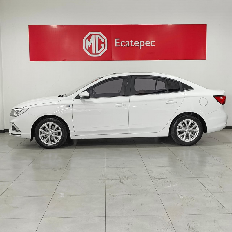 MG MG5 4 pts. Elegance, 1.5l, TM5, VE, piel, QC, RA-16 2024