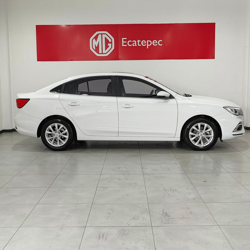 MG MG5 4 pts. Elegance, 1.5l, TM5, VE, piel, QC, RA-16 2024