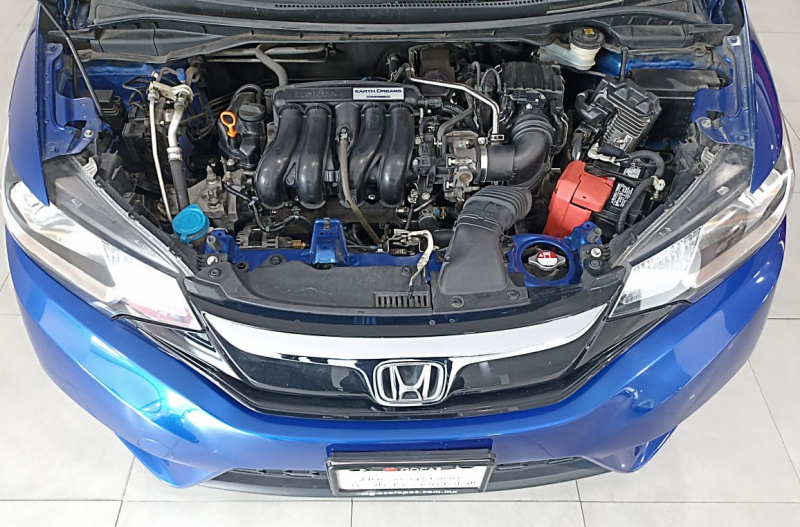 Honda Fit 5 pts. HB Hit, TA, BL, f. niebla, RA-16 2017