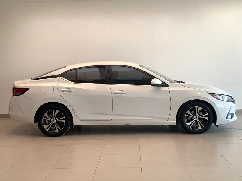 Nissan Sentra 4 pts. Advance, CVT, a/ac., f. niebla. RA-16 2022