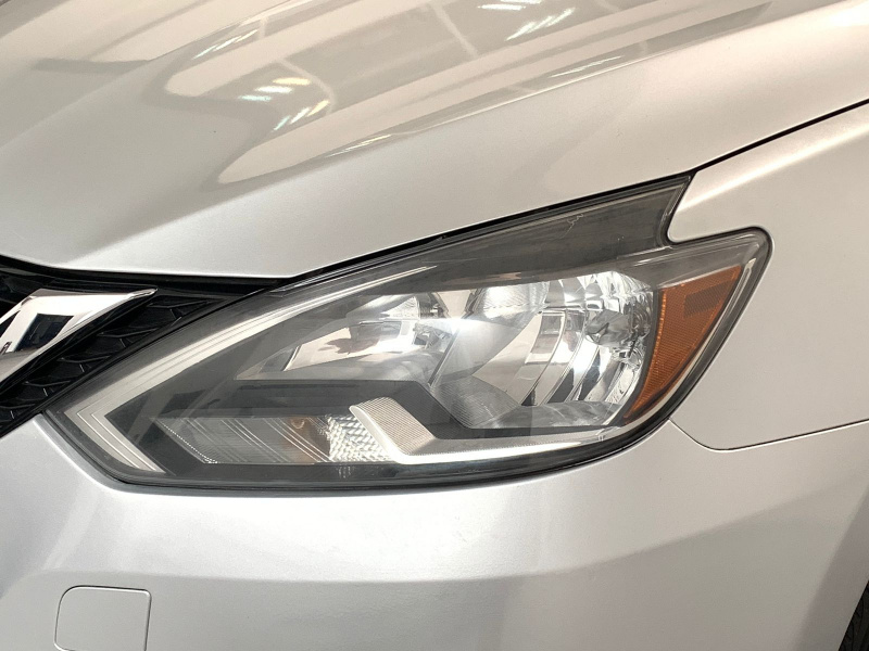 Nissan Sentra 4 pts. Sense, TM6, a/ac., RA-16 (cambio de línea) 2017