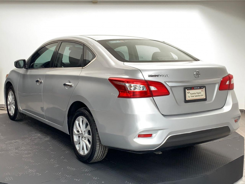 Nissan Sentra 4 pts. Sense, TM6, a/ac., RA-16 (cambio de línea) 2017